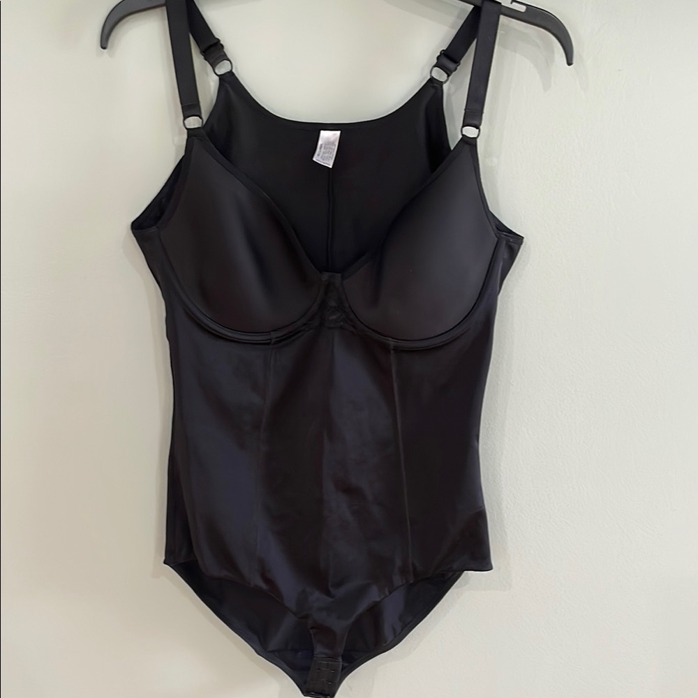 Black Shapewear Bodysuit with Underwire Support